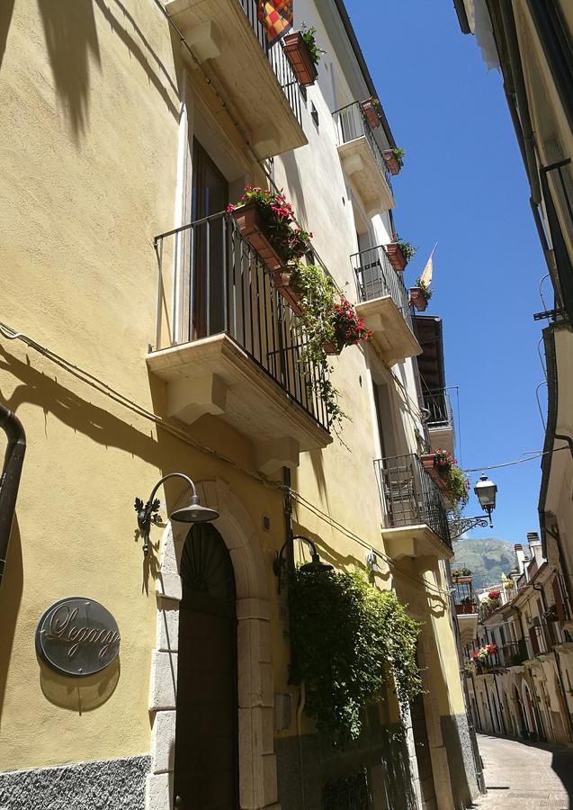 Legacy Bed & Breakfast Sulmona Luaran gambar
