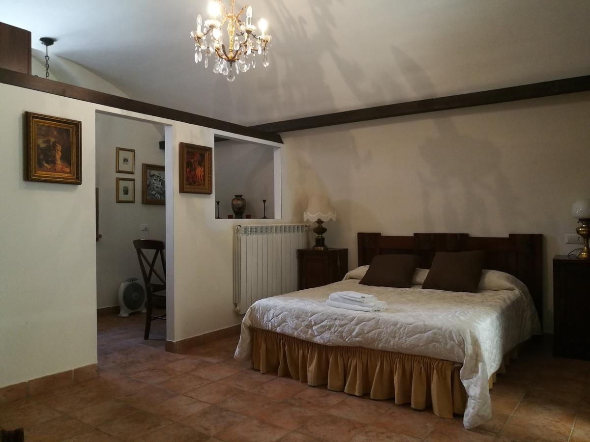 Legacy Bed & Breakfast Sulmona Luaran gambar