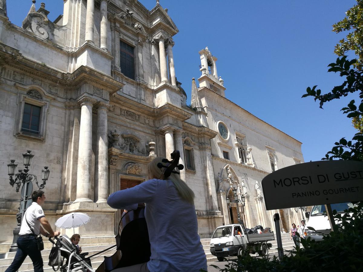 Legacy Bed & Breakfast Sulmona Luaran gambar