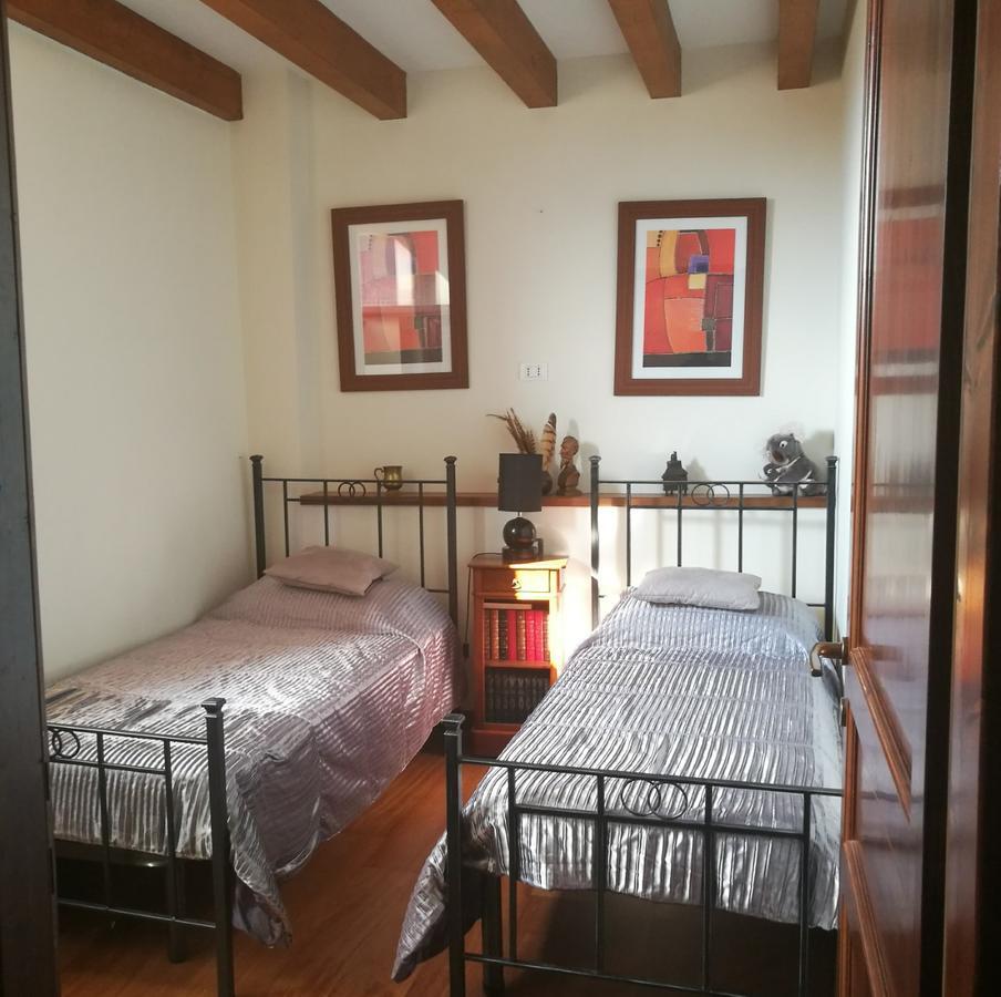 Legacy Bed & Breakfast Sulmona Luaran gambar